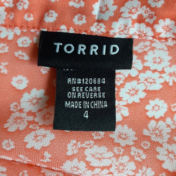EUC TORRID TOP - Picture 9 of 11